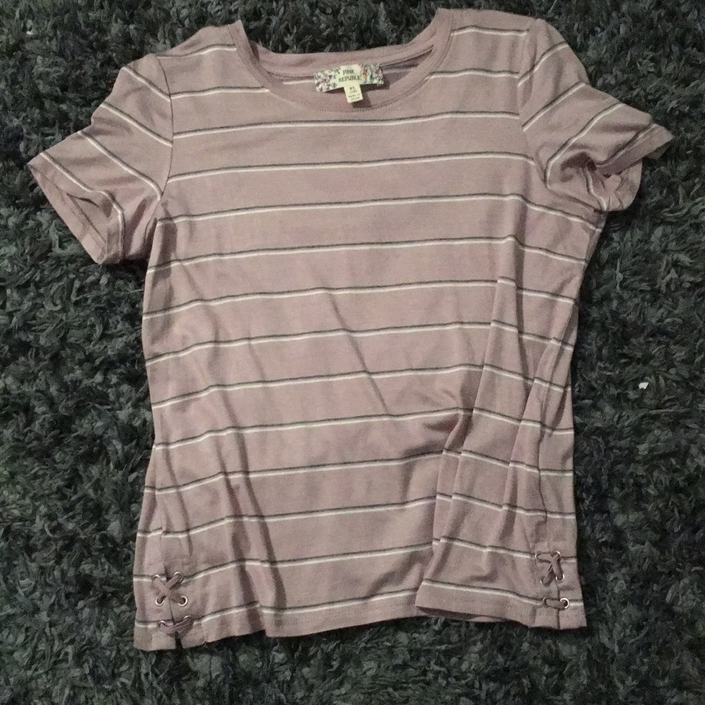 Female Shirt